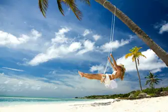 Escape the winter blues with a Caribbean yacht charter 