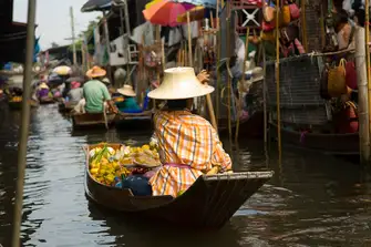 The sights, sounds, scents and tastes of this unique market make it exciting in every sense