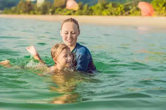 Volunteer your time and participate in the YachtAid Global swimming school initiative